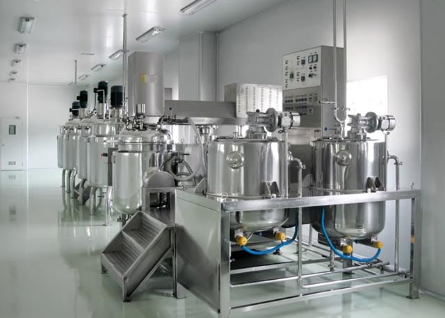 Cleanroom line of vacuum emulsifiers for cosmetic production